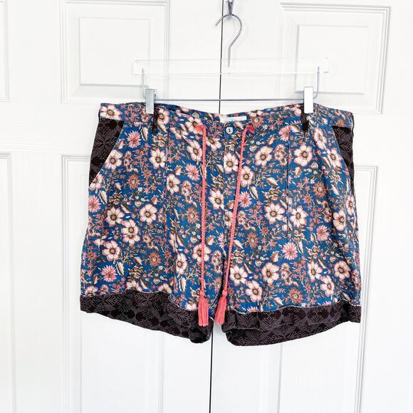 Sundance Kalini Linen Blend Floral Print Shorts - Picture 1 of 8